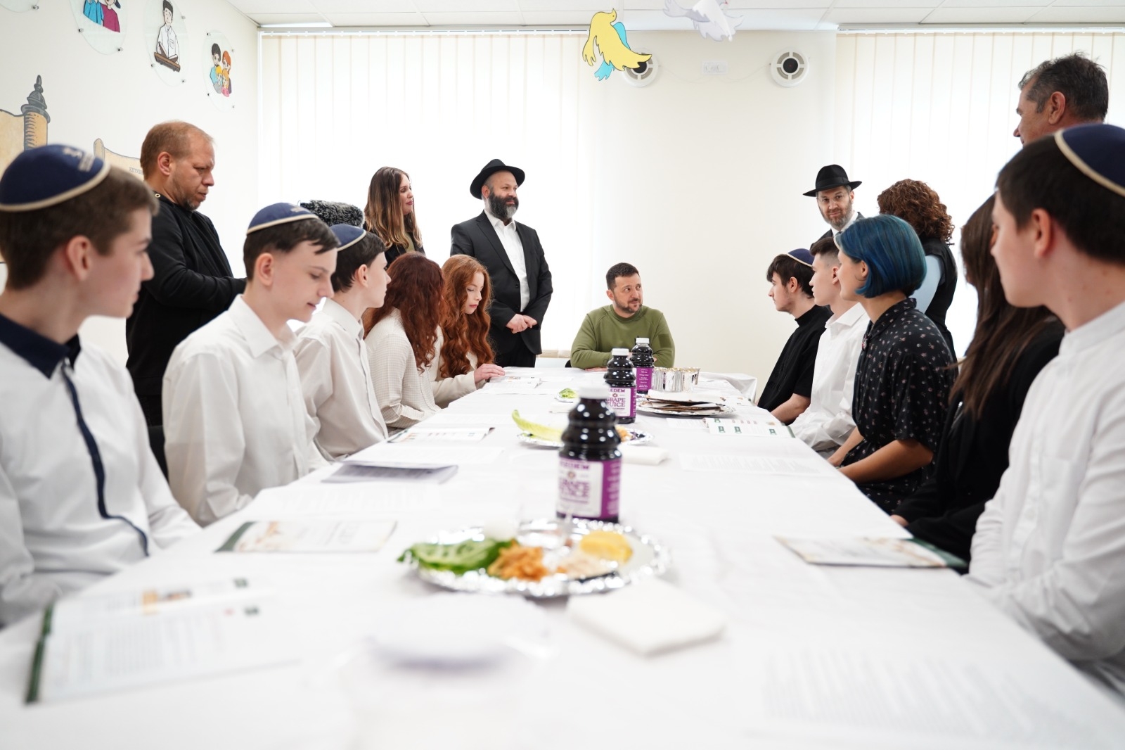 Volodymyr Zelensky visits Kyiv Jewish school for model Passover seder