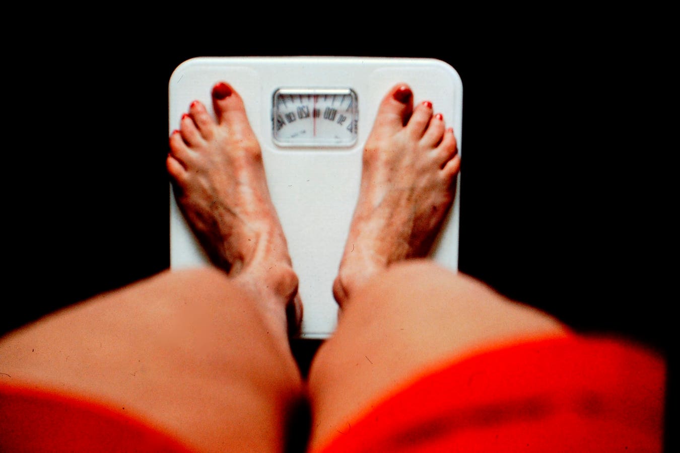 Family Pressure To Lose Weight In Adolescence Linked to Internalized Weight Stigma