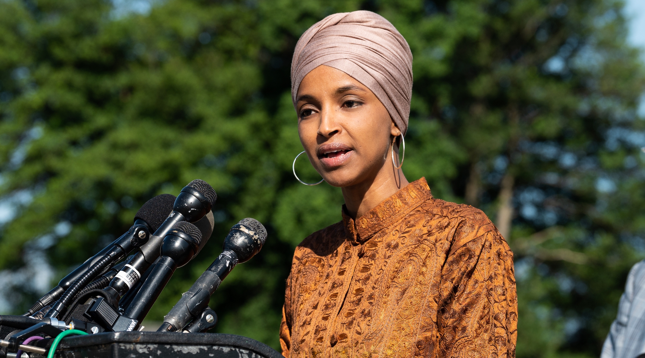 Ilhan Omar, fierce critic of Israel in Congress, easily wins primary after 2 stinging defeats for progressive ‘Squad’