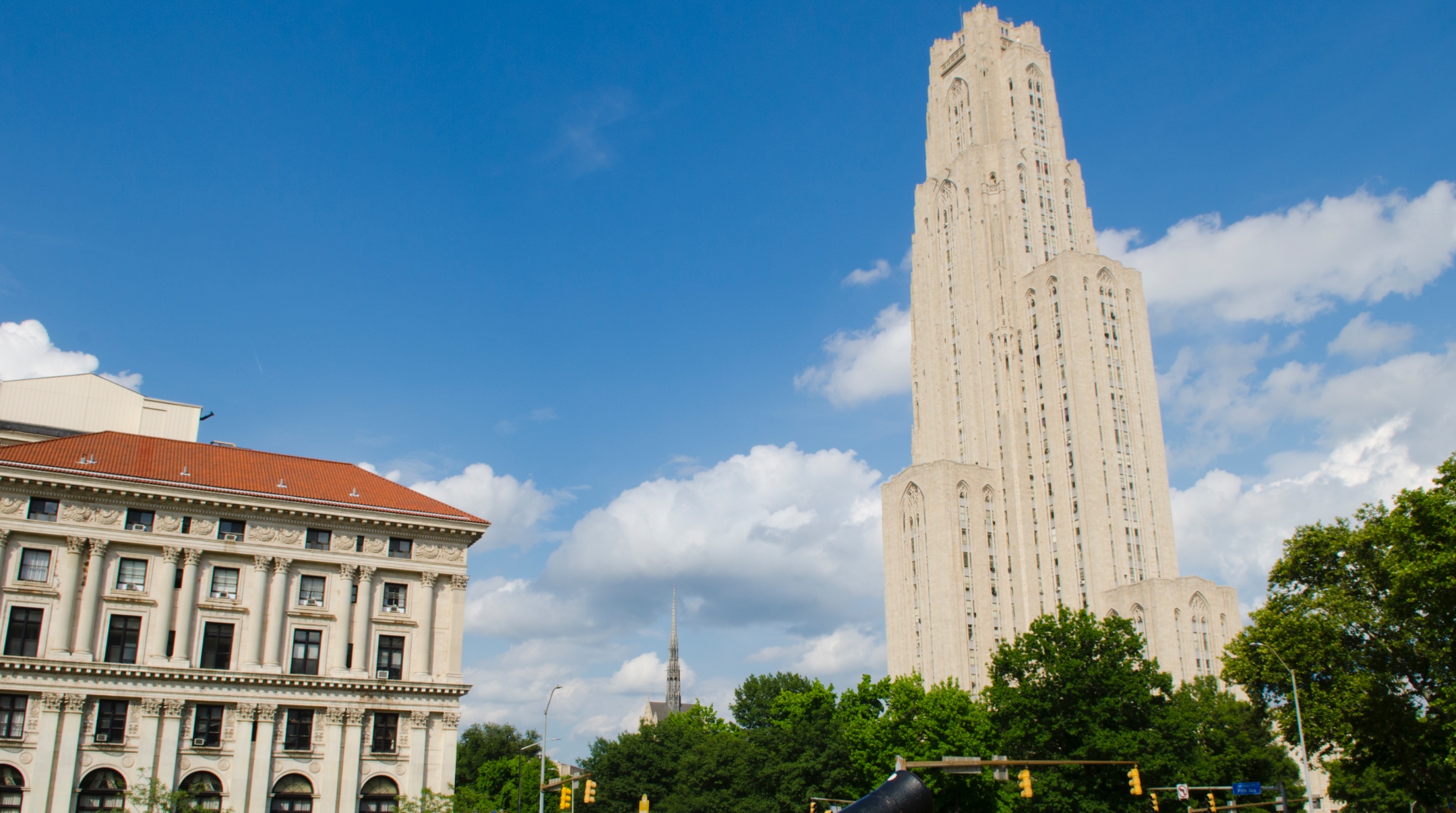 Man arrested after allegedly attacking Jewish students at University of Pittsburgh