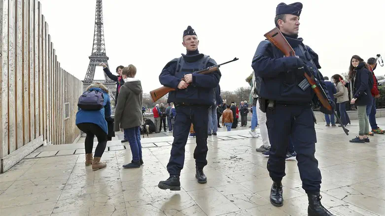 France: Pakistani given 30 years over 2020 attack in Paris