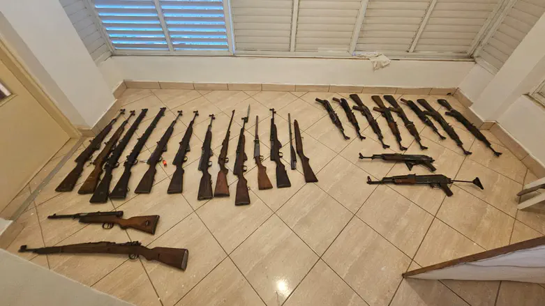 Watch: Son finds incredible amount of weapons in parents' attic