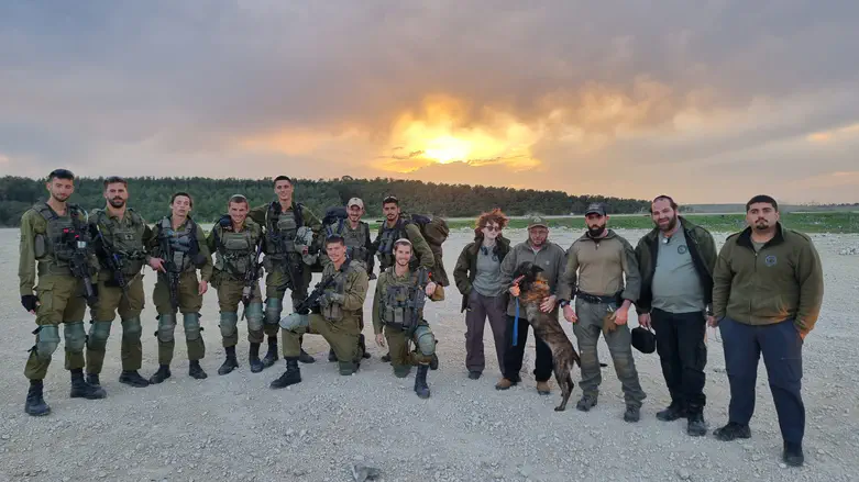 Golani Brigade holds special exercise with Israel Dog Unit