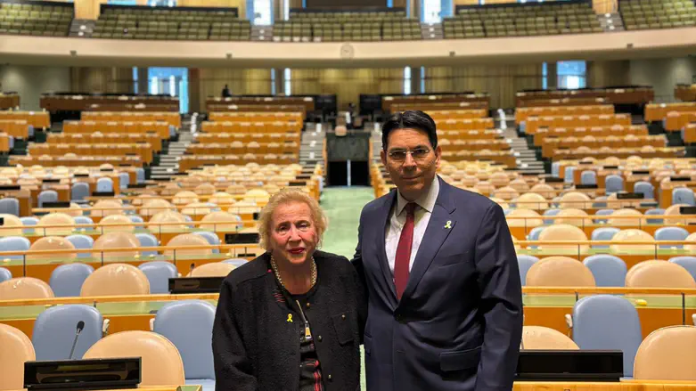 'God created people to love, not to hate:' Holocaust survivor addresses UN