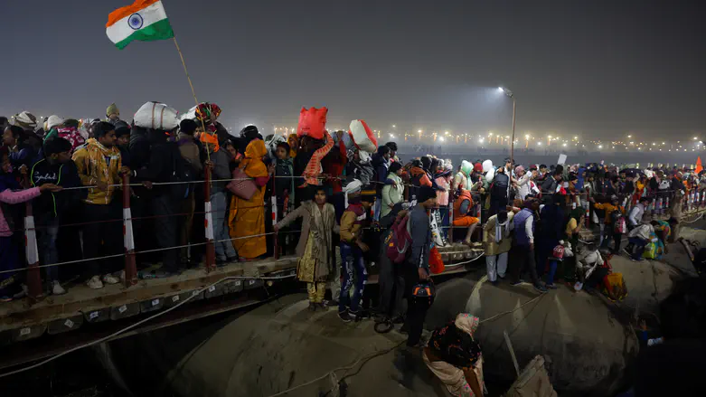 India: At least 15 dead in stampede at religious festival