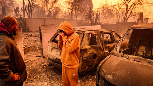 Israelis flee as Los Angeles wildfires devour thousands