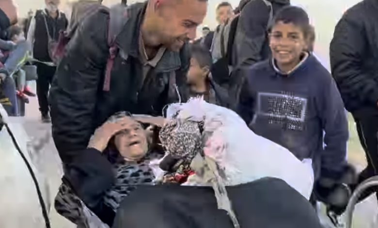 “I Want to Go Home”: Elderly Palestinian Woman Ululates with Joy as She Returns to North Gaza