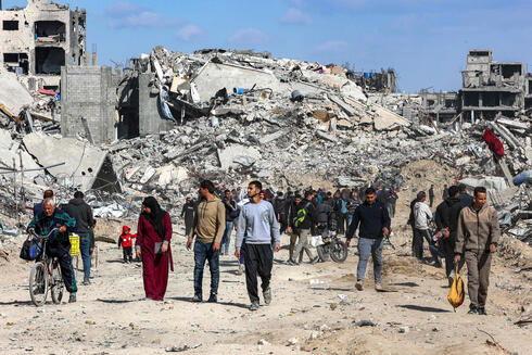 Gazans shocked at devastation; “We have no life. We will live on the streets’