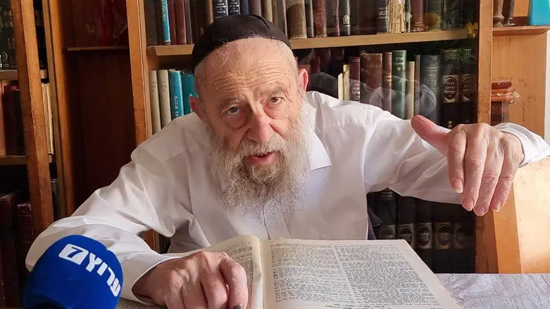 Jerusalem rabbi hospitalized in 'very serious' condition