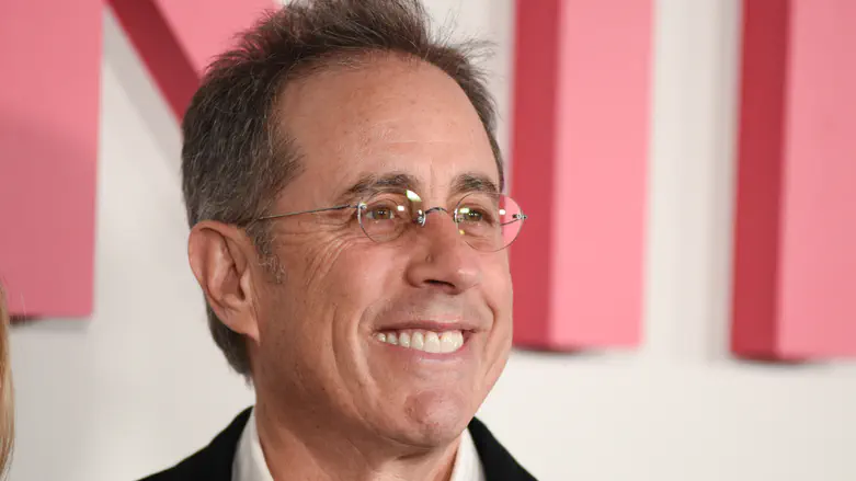 Watch: Jerry Seinfeld brushes off pro-Palestinian