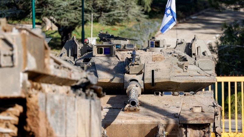 Israel keeping troops in 5 southern Lebanon locations