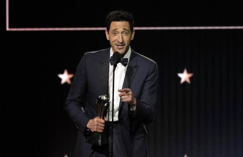 Jewish Actors Shine, Receive Top Honors at Critics Choice Awards