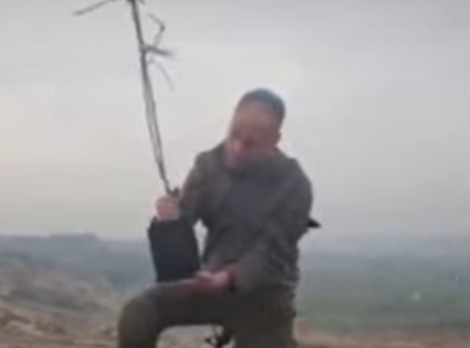 WATCH: ‘To Fulfill the Commandment to Settle the Land of Israel’ – IDF Soldier Plants Tree in Gaza