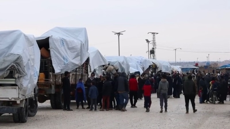 Displaced people in Arisha camp return to their homes