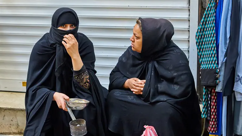 Iran's use of technology to enforce hijab laws