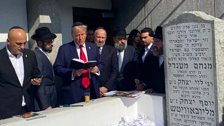 Brooklyn Rabbi calls to pray for President Trump