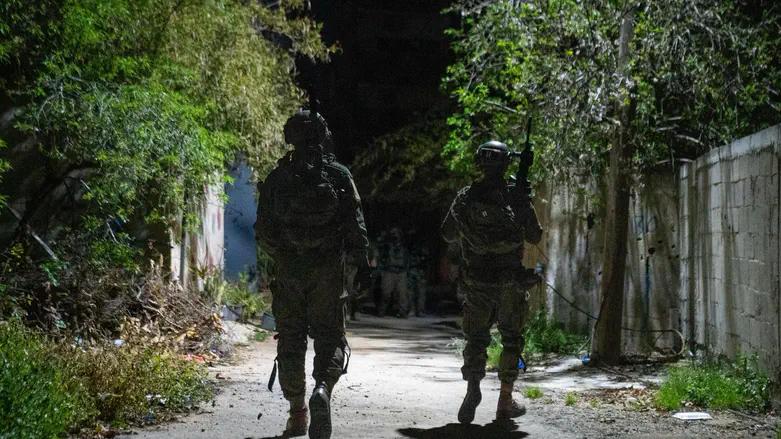 IDF searches for suspects after security alert in Samaria community of Harasha