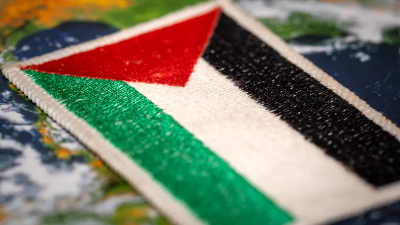 London hospitals ban staff from wearing pro-Palestinian symbols