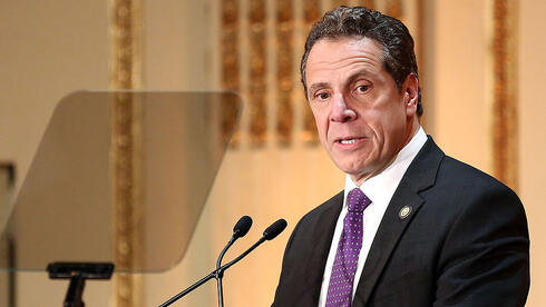 Disgraced NY governor eyes mayoral race, cheered by pro-Israel voters