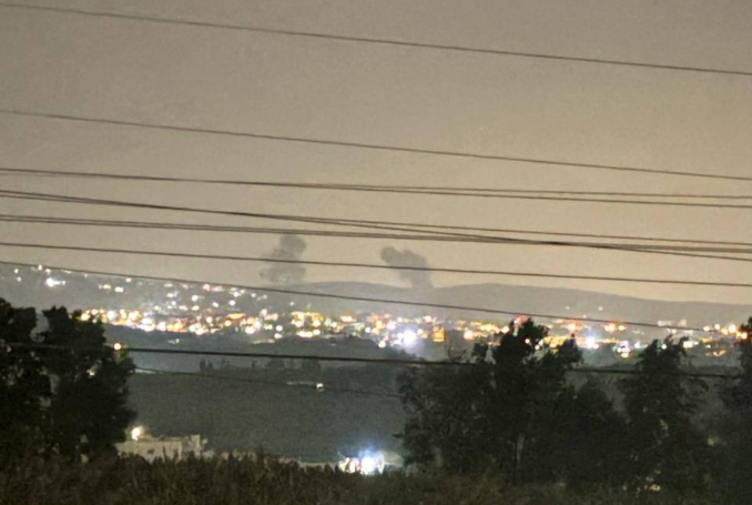 Israel Launches 28 Airstrikes on Lebanese Border Areas amid Heightened Tensions