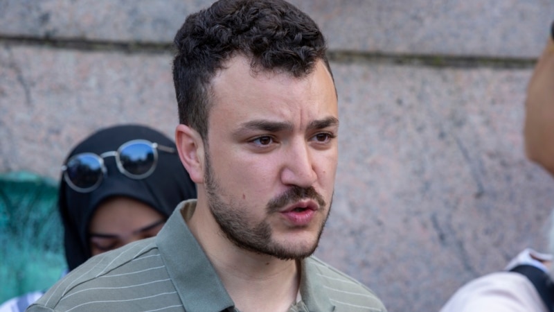 Palestinian activist who aided Columbia University protests arrested by US immigration agents