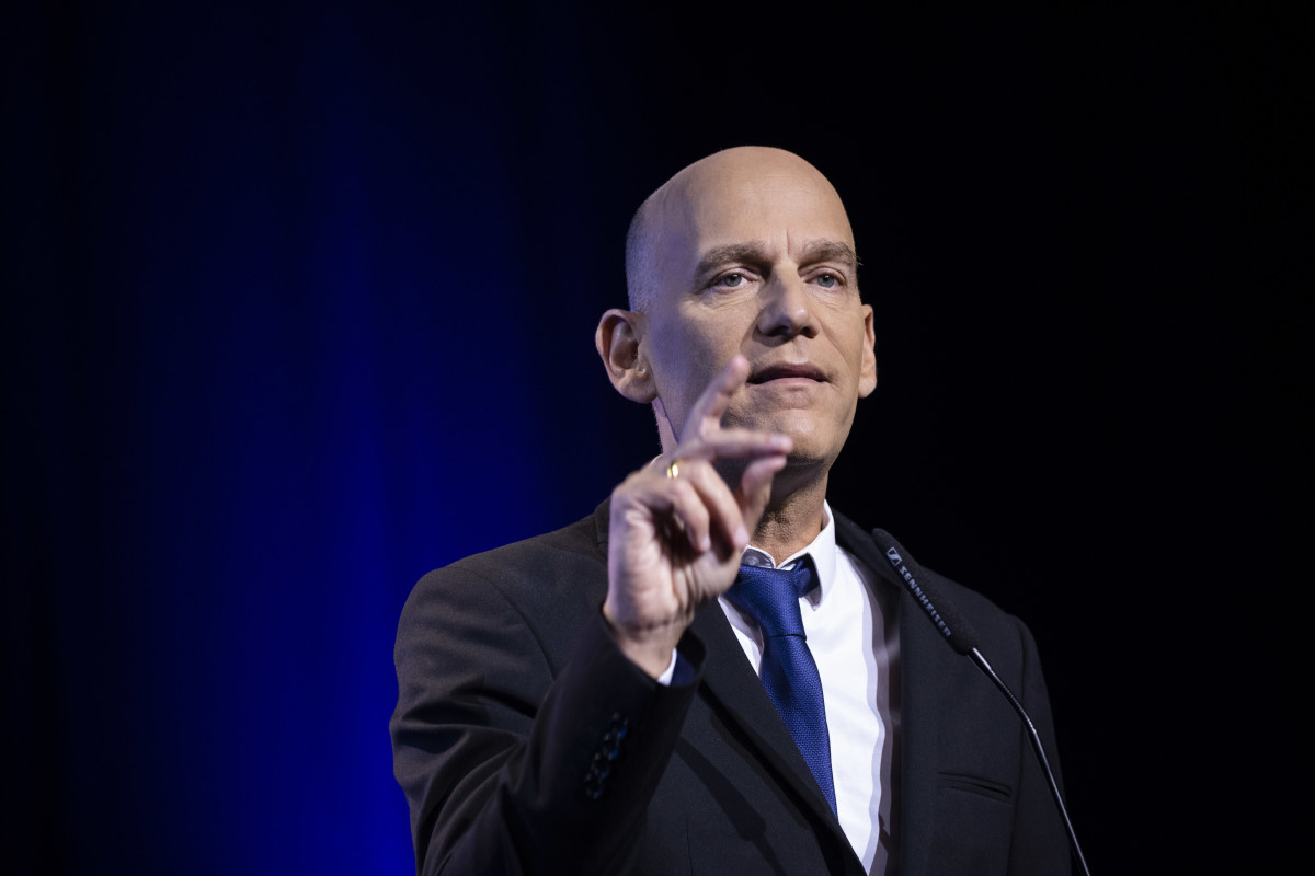 אחרי האיומים “לפוצץ” את האירוע: גיא פלג חוזר – ובגדול אחרי האיומים “לפוצץ” את האירוע: גיא פלג חוזר – ובגדול