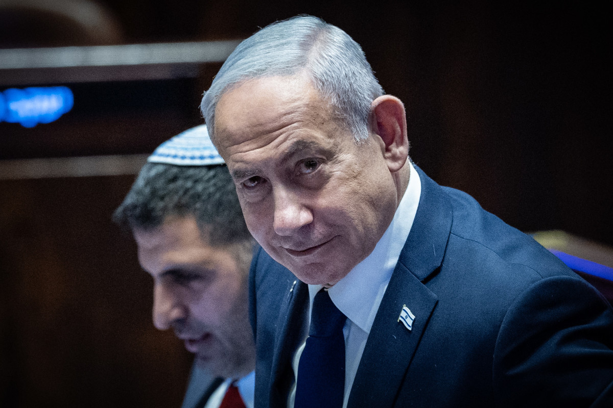 טלטלה בתקשורת הישראלית: המגישה שלכאורה הסתירה קשר עסקי עם נתניהו