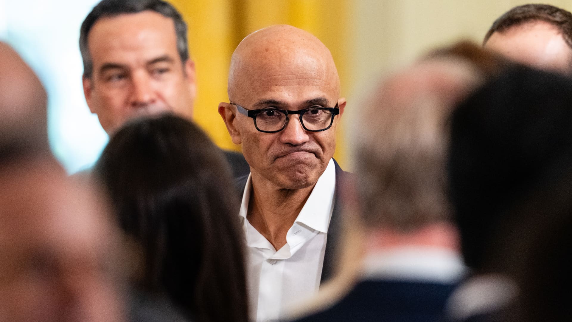 Norway wealth fund to vote for human rights report at Microsoft AGM, against management Norway wealth fund to vote for human rights report at Microsoft AGM, against management