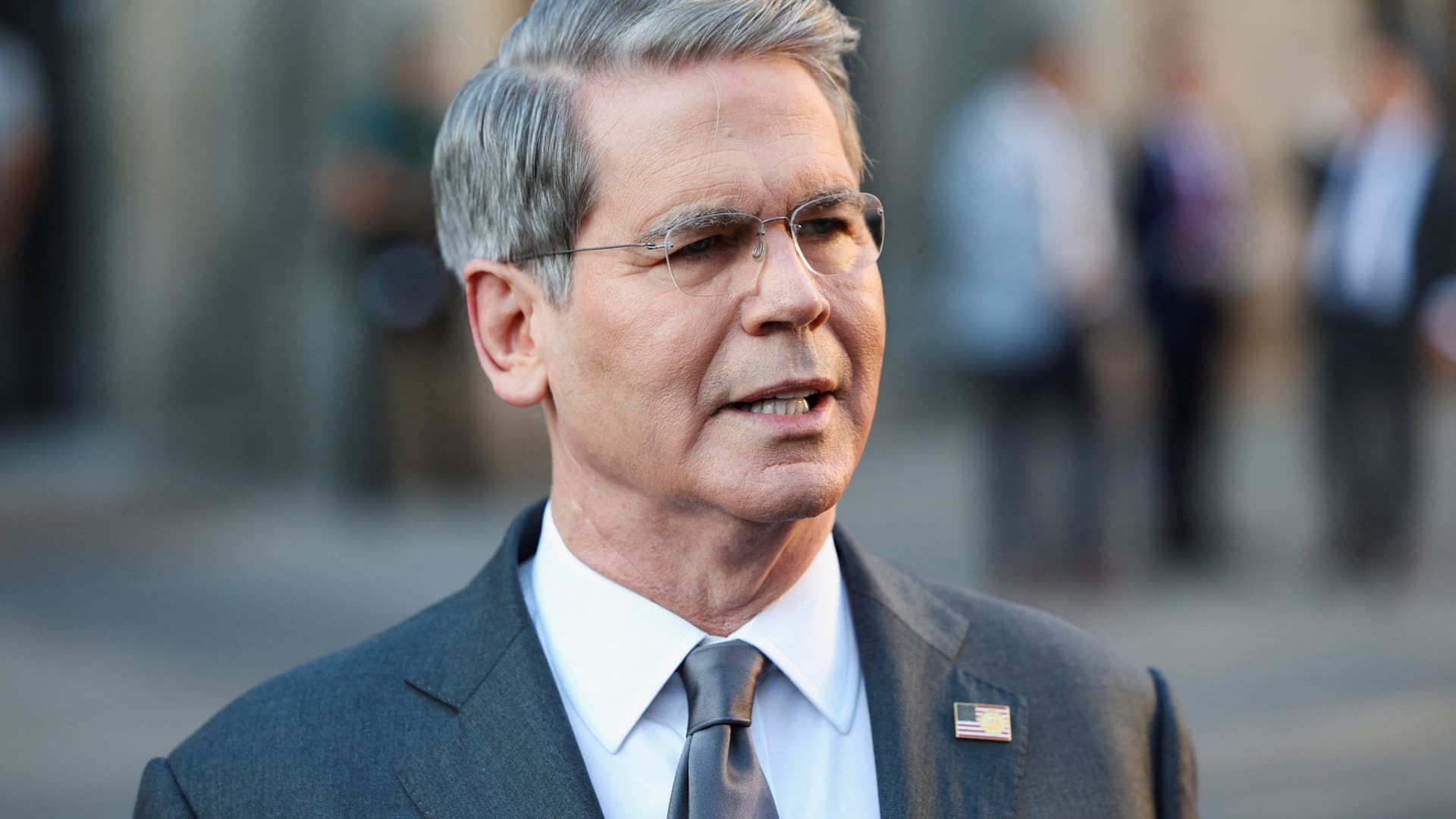 Bessent says there’s a ‘very good chance’ Trump names new Fed chair before Christmas Bessent says there’s a ‘very good chance’ Trump names new Fed chair before Christmas