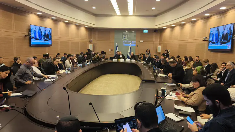 סמכויות שלקח העליון חוזרות לבתי הדין