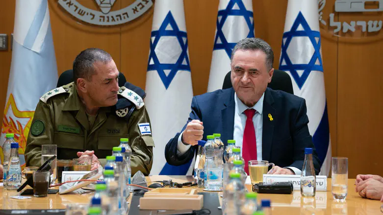 דיון בקבינט: הרמטכ”ל נגד הגליית המחבלים מרפיח דיון בקבינט: הרמטכ”ל נגד הגליית המחבלים מרפיח