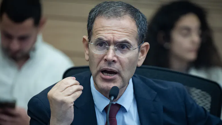 ח”כ סעדה לערוץ 7: ההתנהלות בפרקליטות הצבאית מזכירה ארגון פשיעה; נדרשת חקירה חיצונית ח”כ סעדה לערוץ 7: ההתנהלות בפרקליטות הצבאית מזכירה ארגון פשיעה; נדרשת חקירה חיצונית