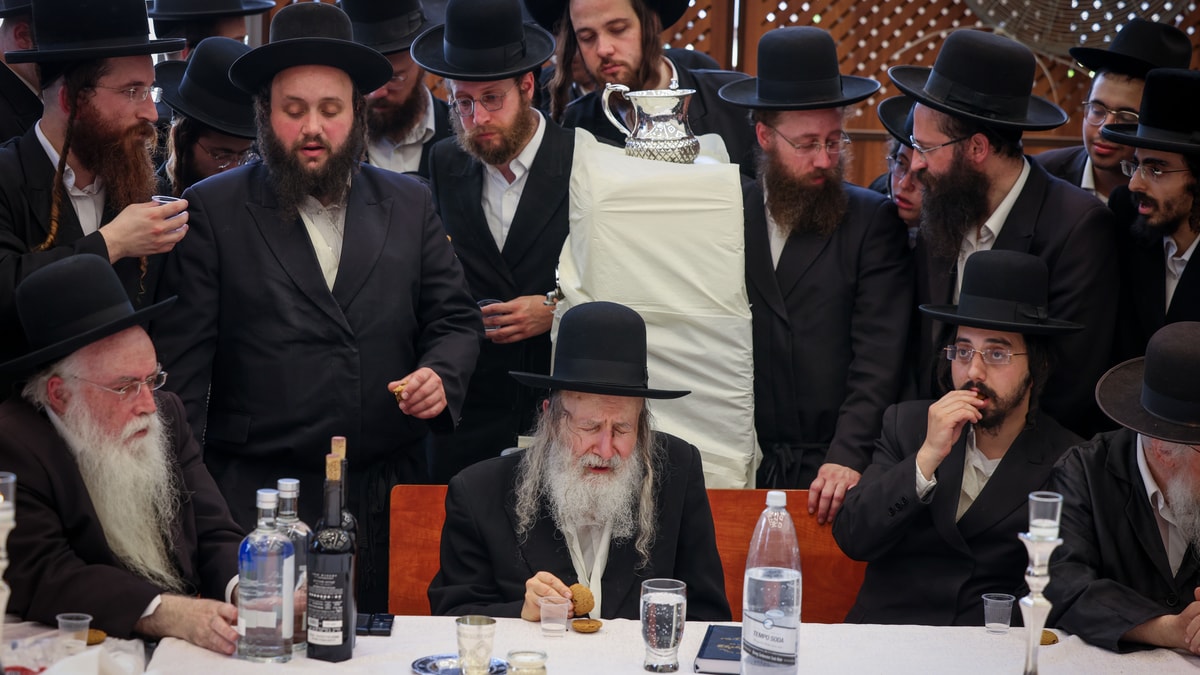 חסידות אמשינוב עוברת לביתר עילית: מהלך חסר תקדים