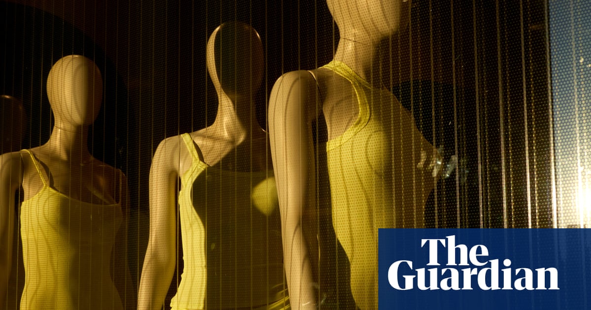 Kim Kardashian’s Skims valued at bn after raising new funding | Kim Kardashian Kim Kardashian’s Skims valued at bn after raising new funding | Kim Kardashian