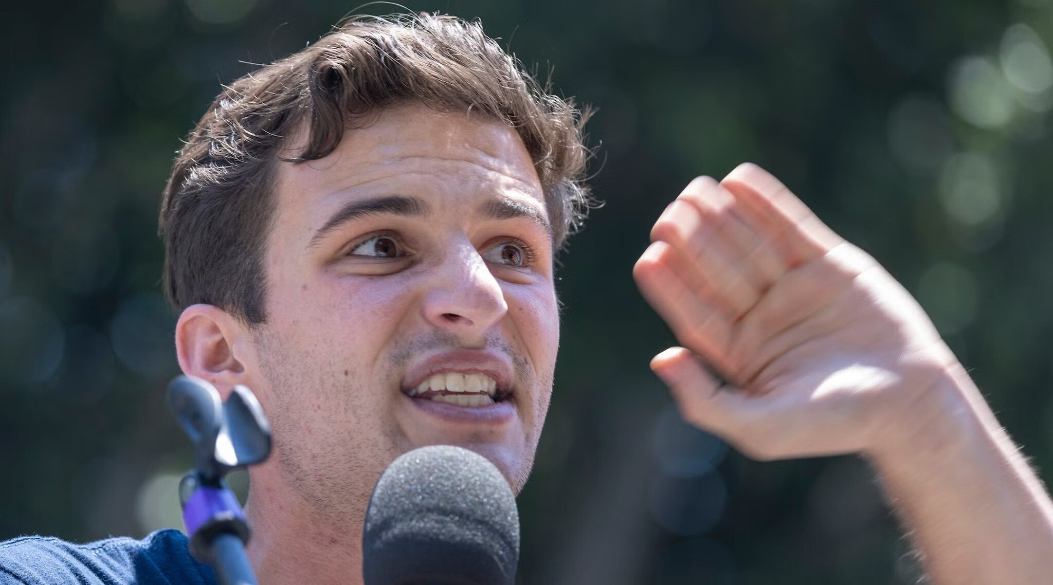 Jewish Parkland shooting survivor running for Congress on anti-Israel platform