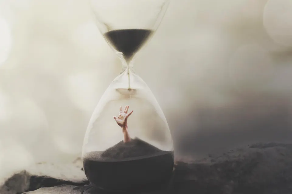 How Much Power Should We Give AI In End-Of-Life Decisions? How Much Power Should We Give AI In End-Of-Life Decisions?