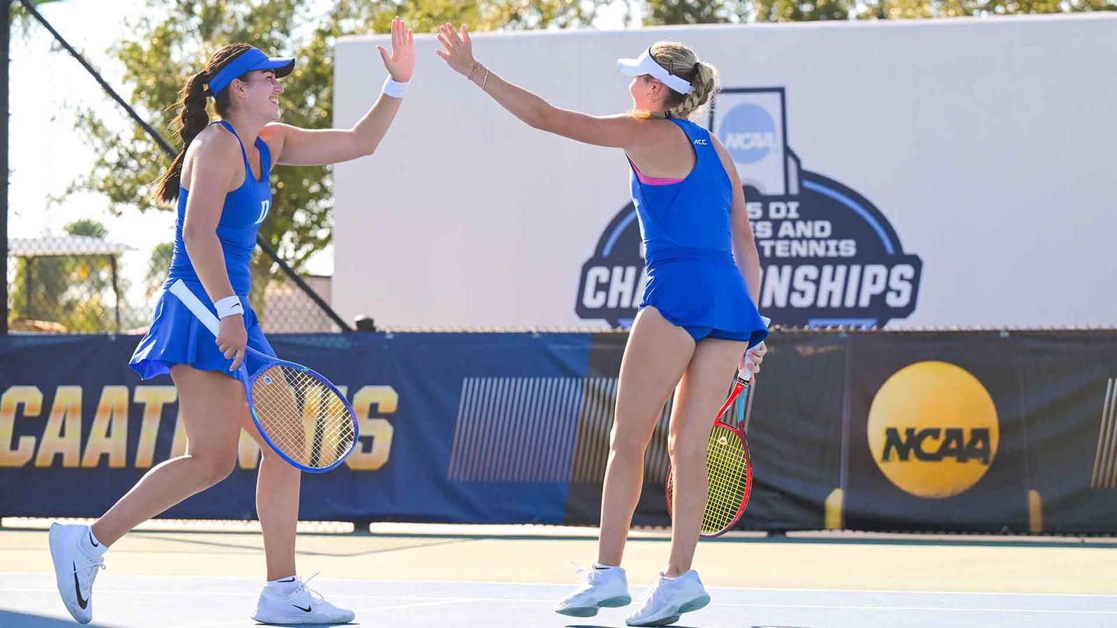 Four Singles, Three Doubles Teams Ranked in Final Fall ITA Ledger Four Singles, Three Doubles Teams Ranked in Final Fall ITA Ledger