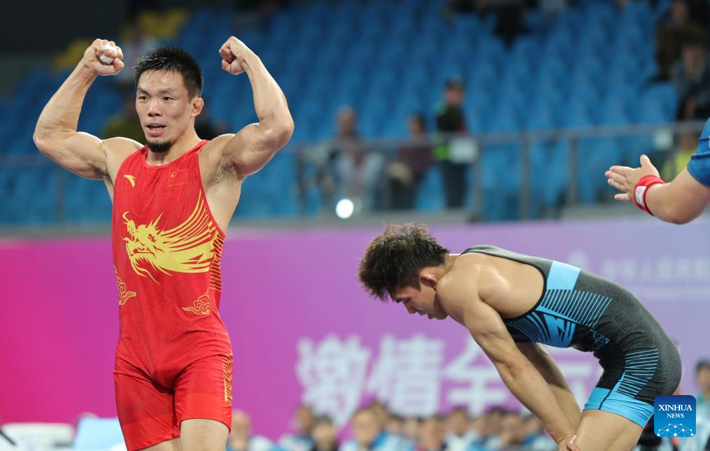 Yuan Shaohua wins gold in men’s freestyle 65kg of wrestling at National Games-Xinhua