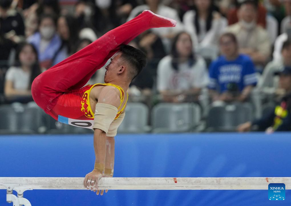 Xiao Ruoteng wins artistic gymnastics men’s individual all-around gold at National Games-Xinhua Xiao Ruoteng wins artistic gymnastics men’s individual all-around gold at National Games-Xinhua