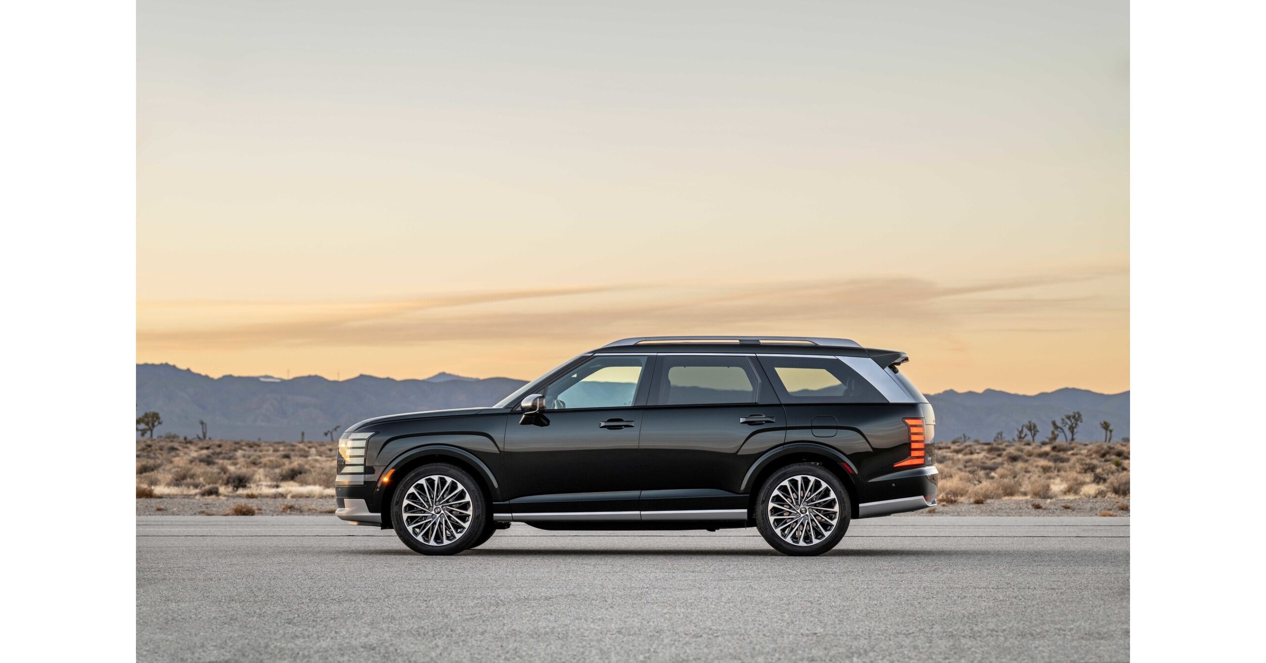 Hyundai Palisade Named 2026 North American Utility of the Year Award™ Finalist