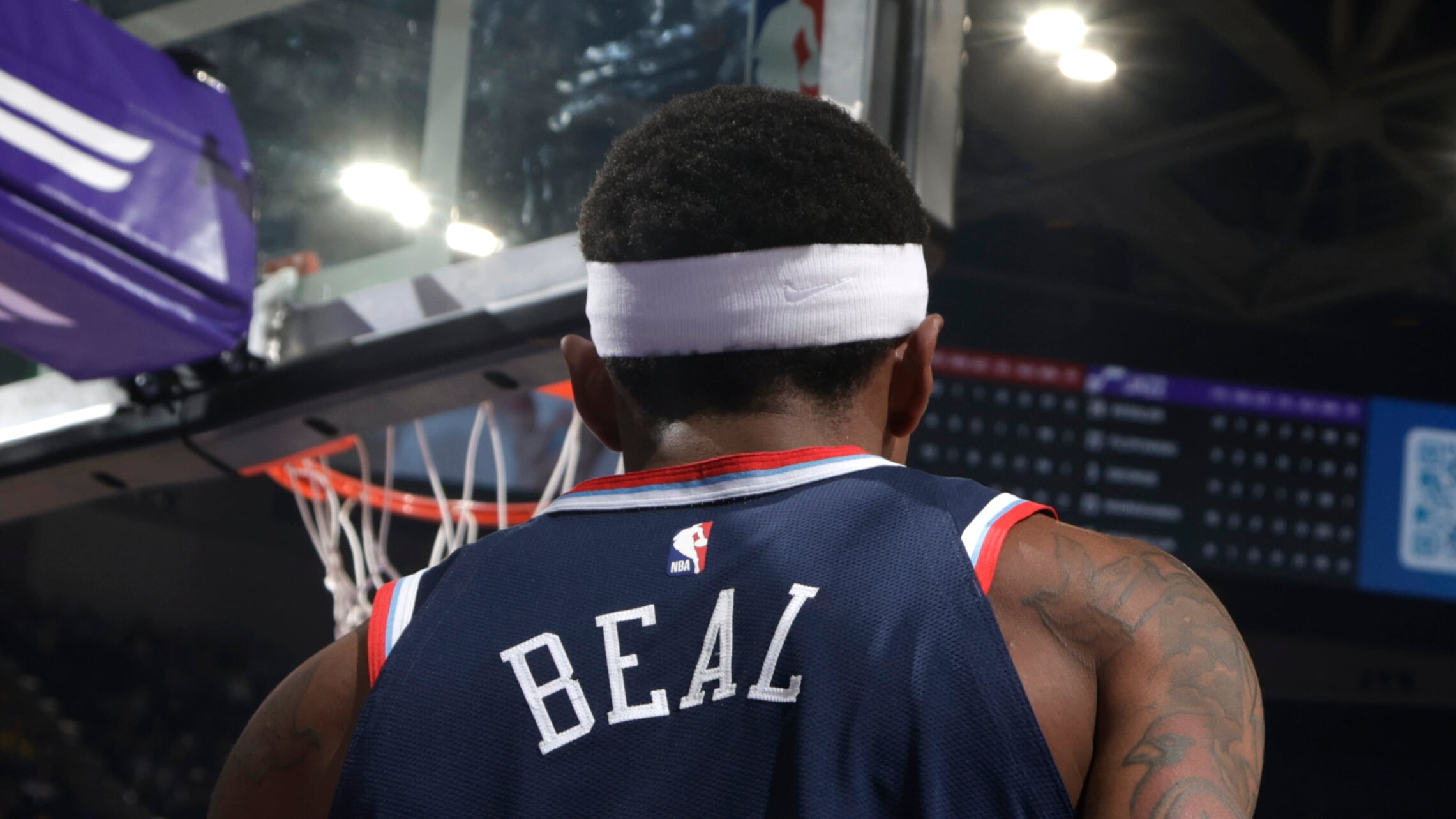 Clippers’ Bradley Beal to miss time with hip injury Clippers’ Bradley Beal to miss time with hip injury