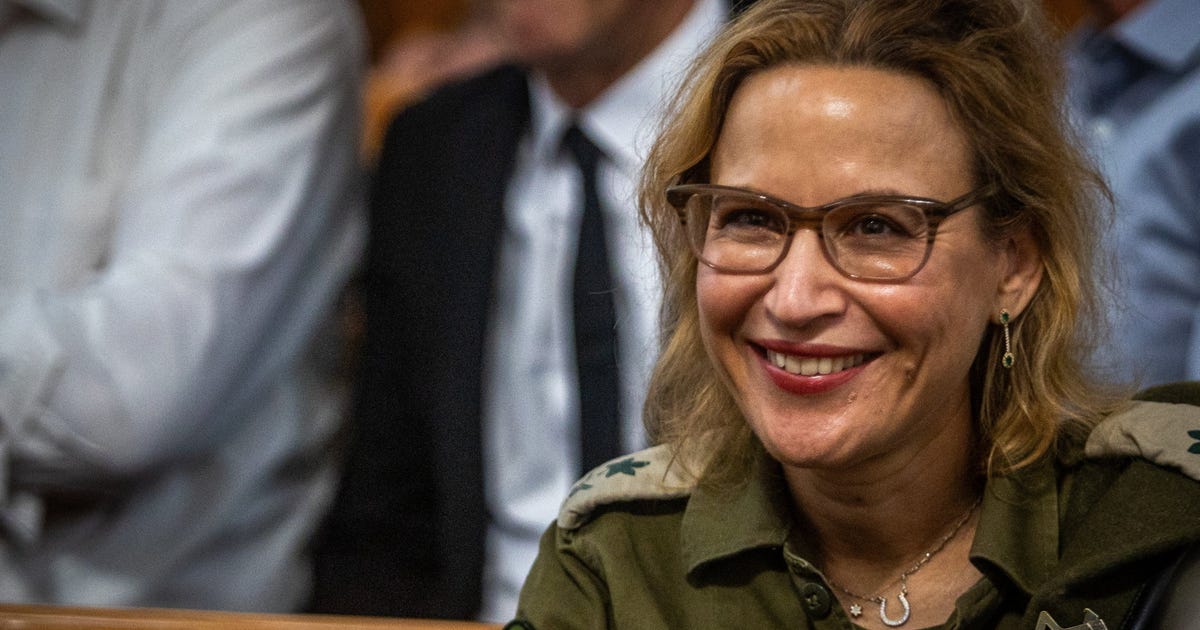 הפצ”רית התגאתה במסירת הסרטון לגיא פלג: “יש רייטינג”, אחד מעוזריה הזהיר: “זה יתהפך עלינו” – משפט ופלילים