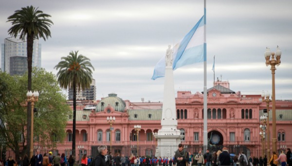 לא ברזיל ולא גרמניה: זו המדינה שתפתח בקרוב שגרירות בירושלים