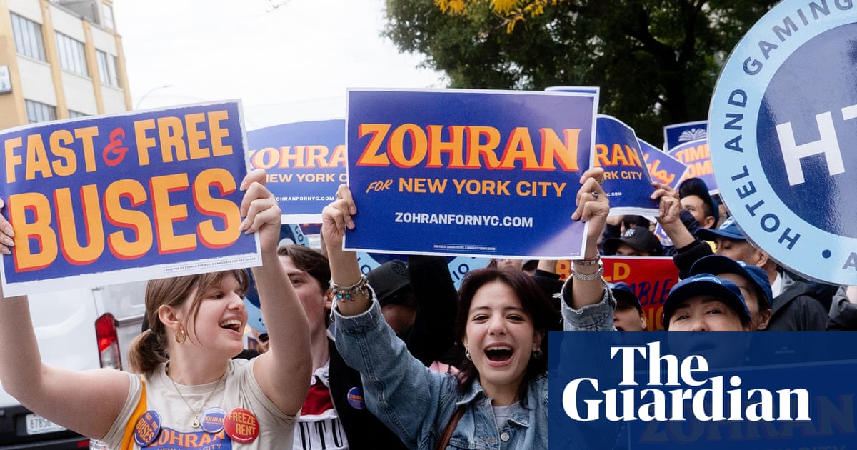 Trump news at a glance: president endorses and threatens on eve of New York City mayoral election | Trump administration