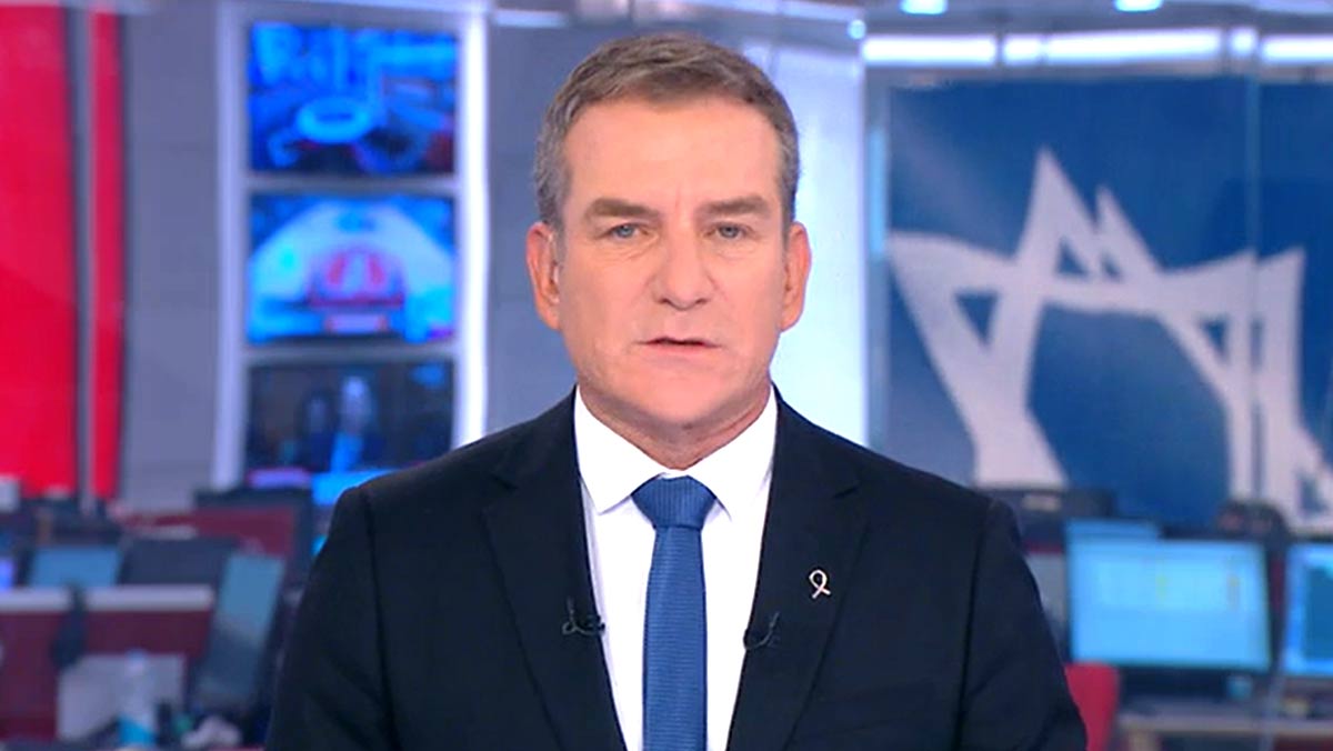 דני קושמרו תחת קריאה לחרם: יאבד את מקור ההכנסה? דני קושמרו תחת קריאה לחרם: יאבד את מקור ההכנסה?