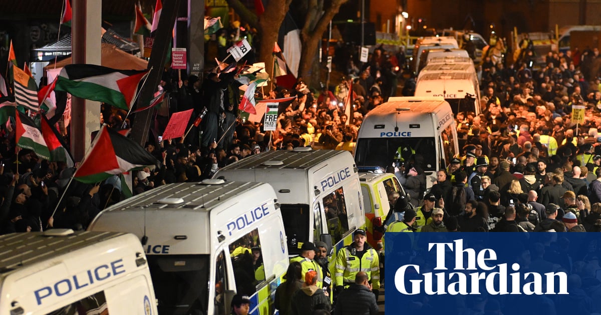 Six arrested during protests outside match between Aston Villa and Maccabi Tel Aviv | Aston Villa