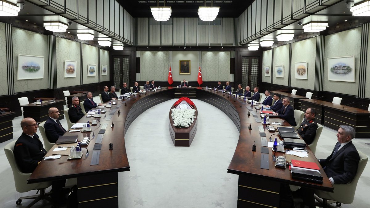 Türkiye reiterates push for regional peace, stability in MGK meeting Türkiye reiterates push for regional peace, stability in MGK meeting