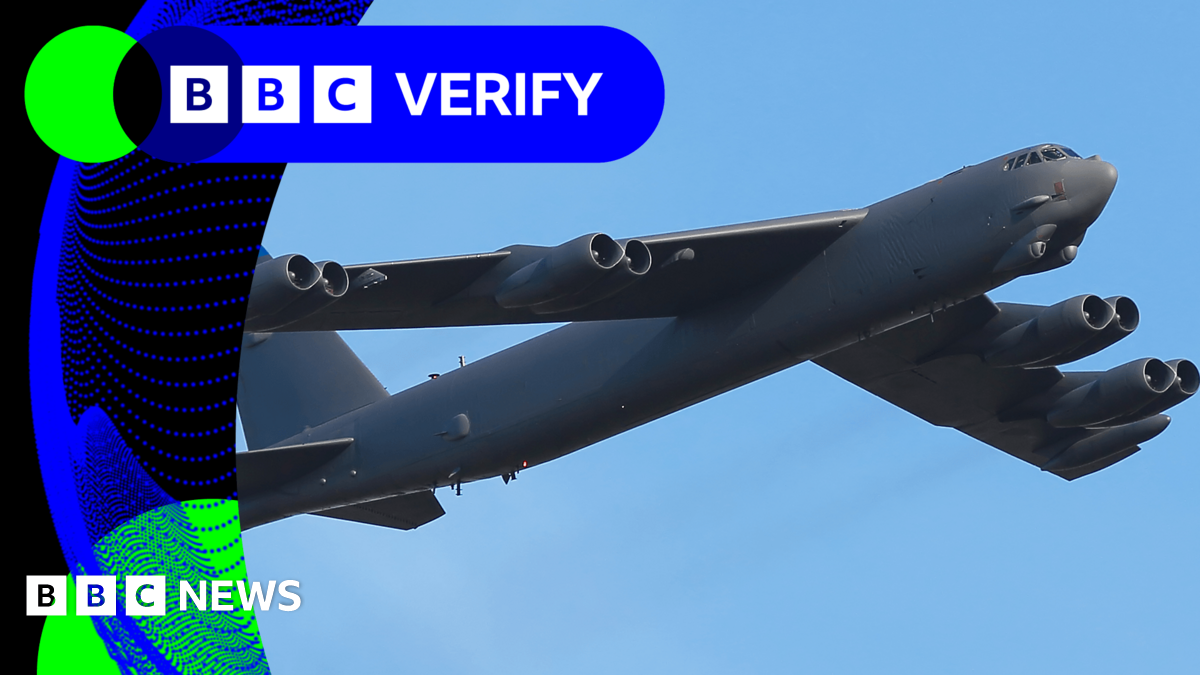 BBC Verify Live: At least four US military jets were flown to Venezuela coast, flight tracking shows