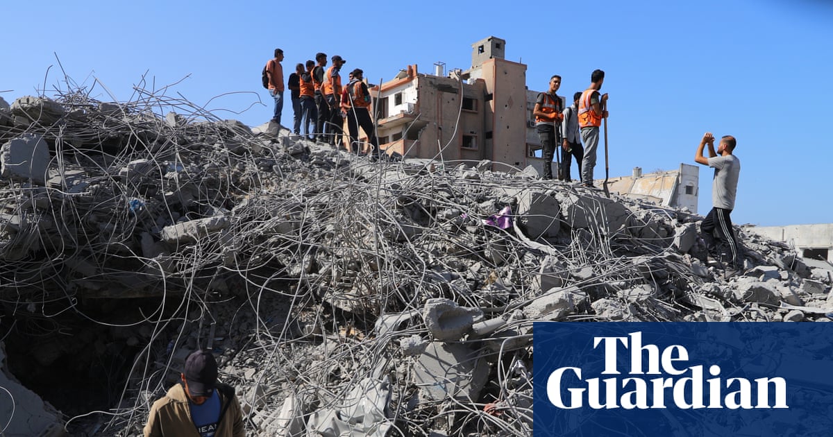 The grim task of recovering thousands of bodies from the rubble of Gaza | Gaza The grim task of recovering thousands of bodies from the rubble of Gaza | Gaza
