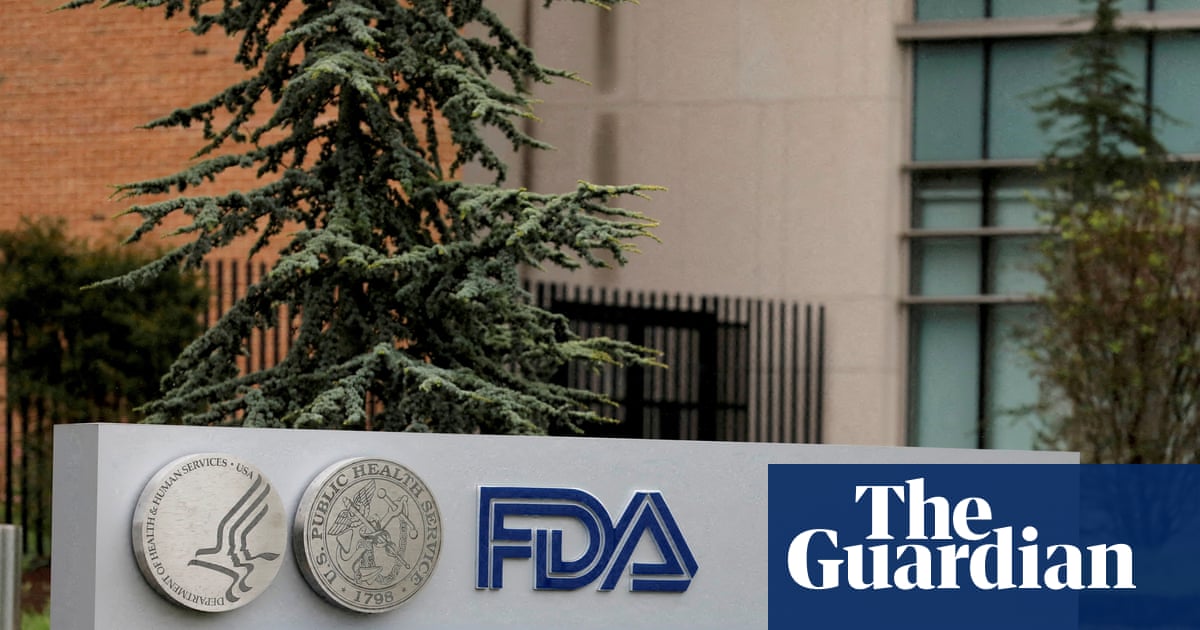 Experts say strict new FDA protocol for vaccine approval is ‘dangerous and irresponsible’ | US news